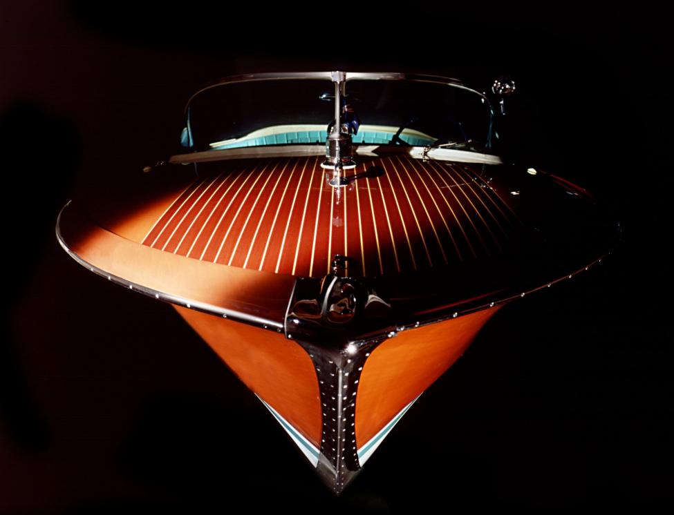 11825-vintage-riva-ariston-displayed-at-london-boat-show.jpg