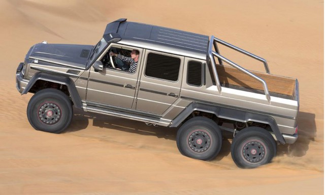 2013-mercedes-benz-g63-amg-6x6_100420513_m.jpg