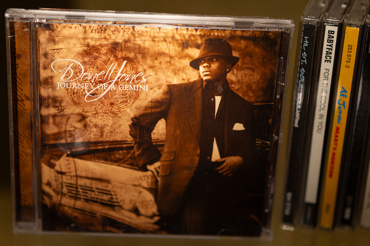 20231116-Donell-Jones--Journey-of-a-Gemini--2006.jpg