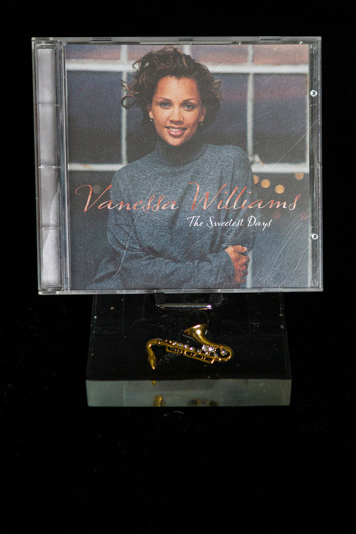 20241020-Vanessa-Williams-!The-Sweetest-Days--1994.jpg