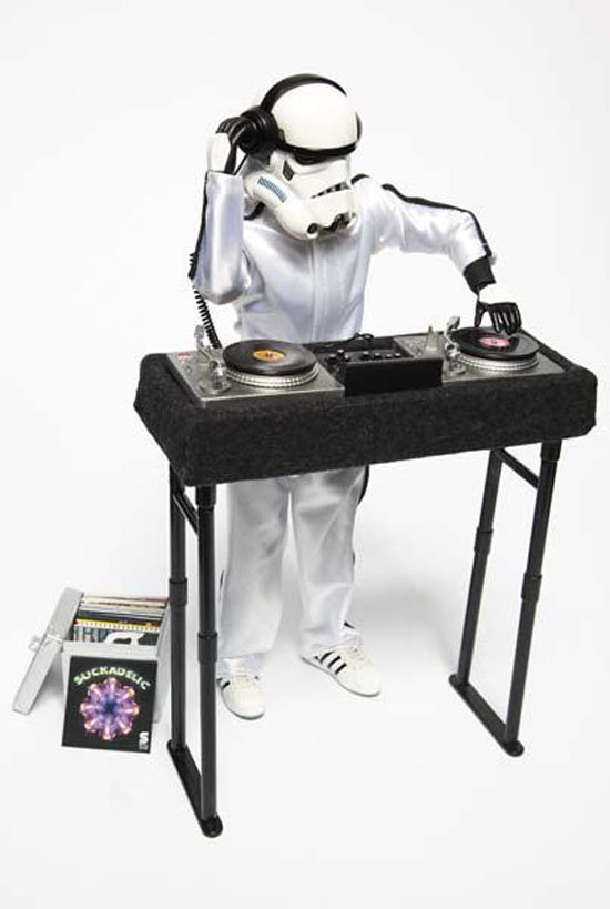 7004-550x-djtrooper.jpg