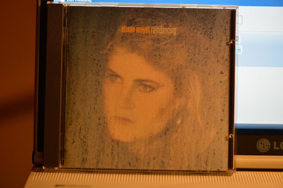 Alison Moyet. Raindancing. 1986 002.jpg