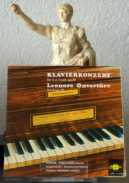 Beethoven piano nr2 og3 Annie Fischer Esser.jpg