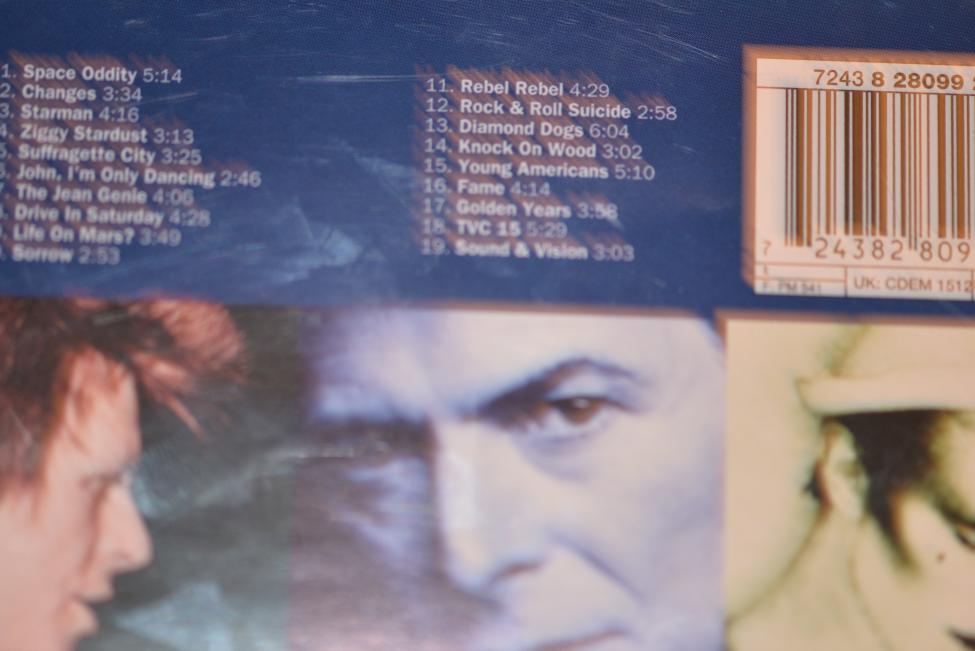 Bowie. The Singles Collection. 1993 002.jpg