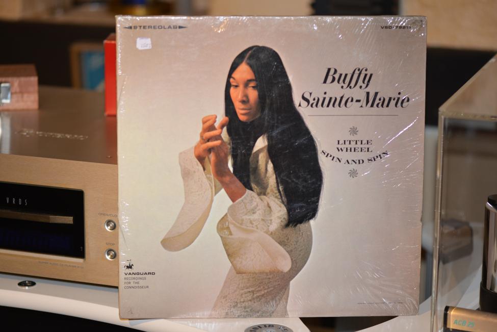 Buffy Sainte-Marie. Little Wheel. 1966 001.jpg