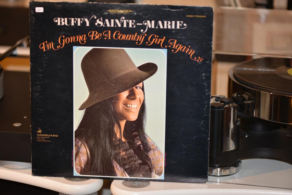 Buffy Sainte_ Marie. I´m  Gonna Be A country Girl Again 001.jpg