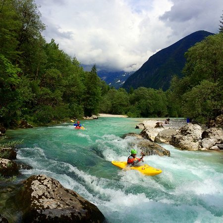 bunkerji-soca-kayak-section.jpg