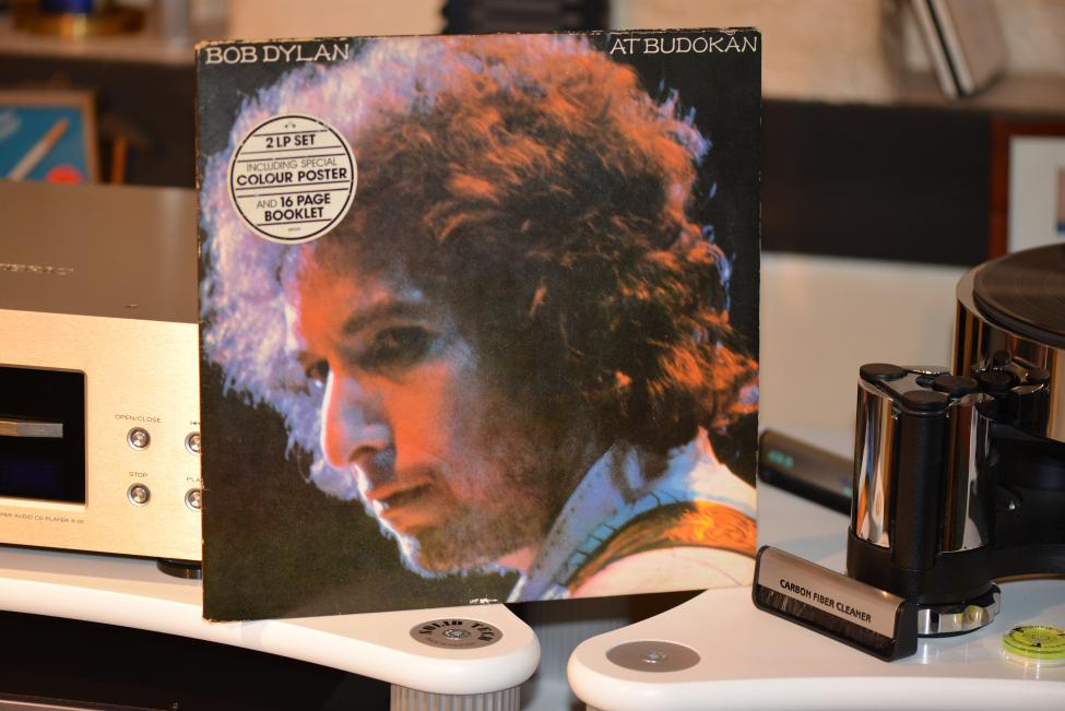 Dylan At Budokan 001.jpg