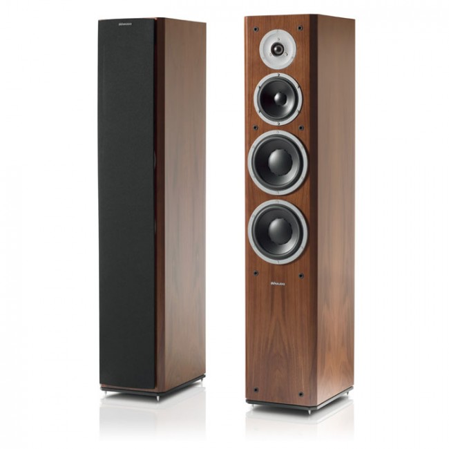 dynaudio_focus_340_walnut_1_1.jpg