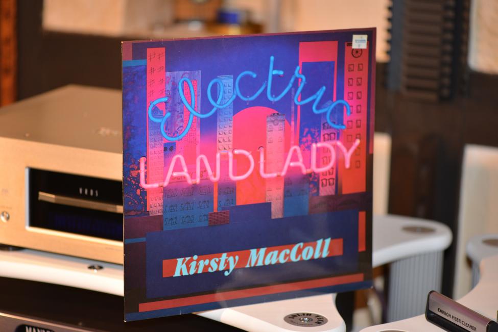 Electric Landlady. Kirsty MacColl. 1991 001.jpg