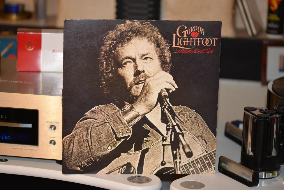 Gordy Lightfoot. 1980 001.jpg