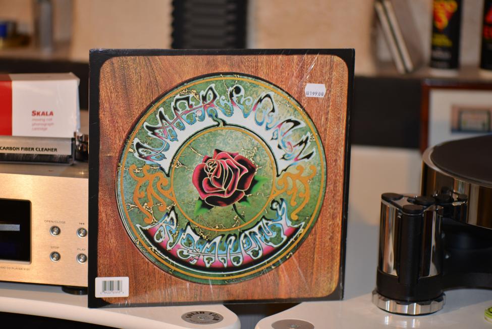 Grateful Dead. American Beauty. 1970 001.jpg