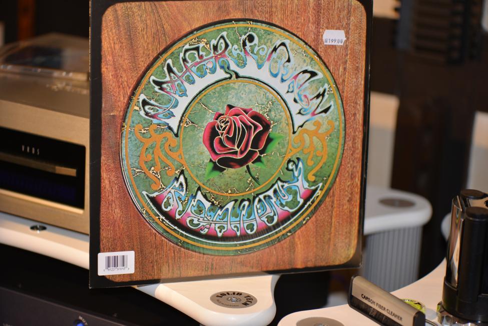 Grateful Dead. American Beauty. 1970 001.jpg