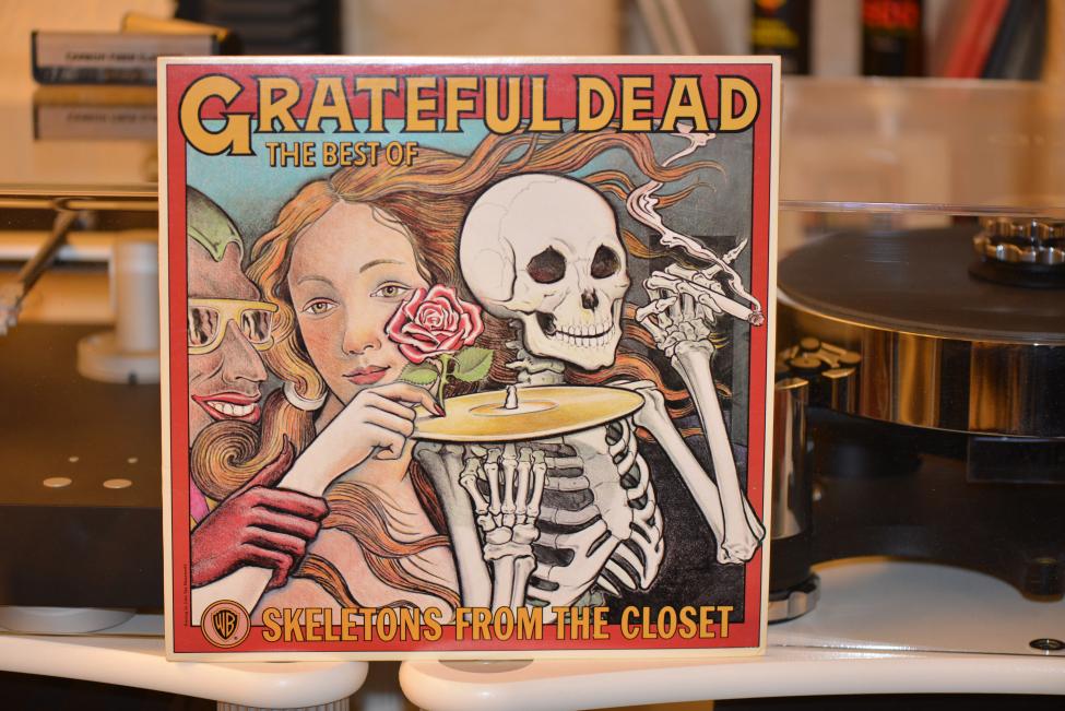 Grateful dead. Skeletons from the closet. 1974 001.jpg