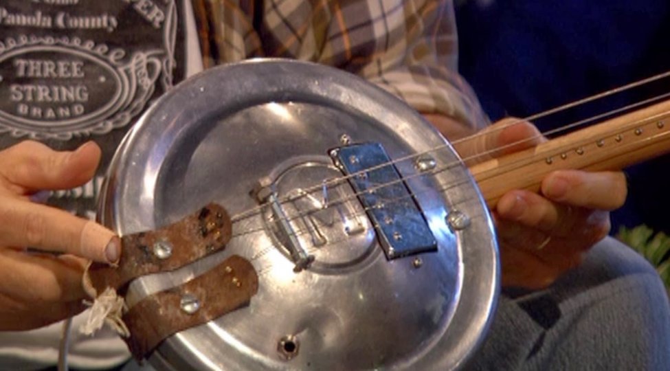 hubcap guitar.jpg