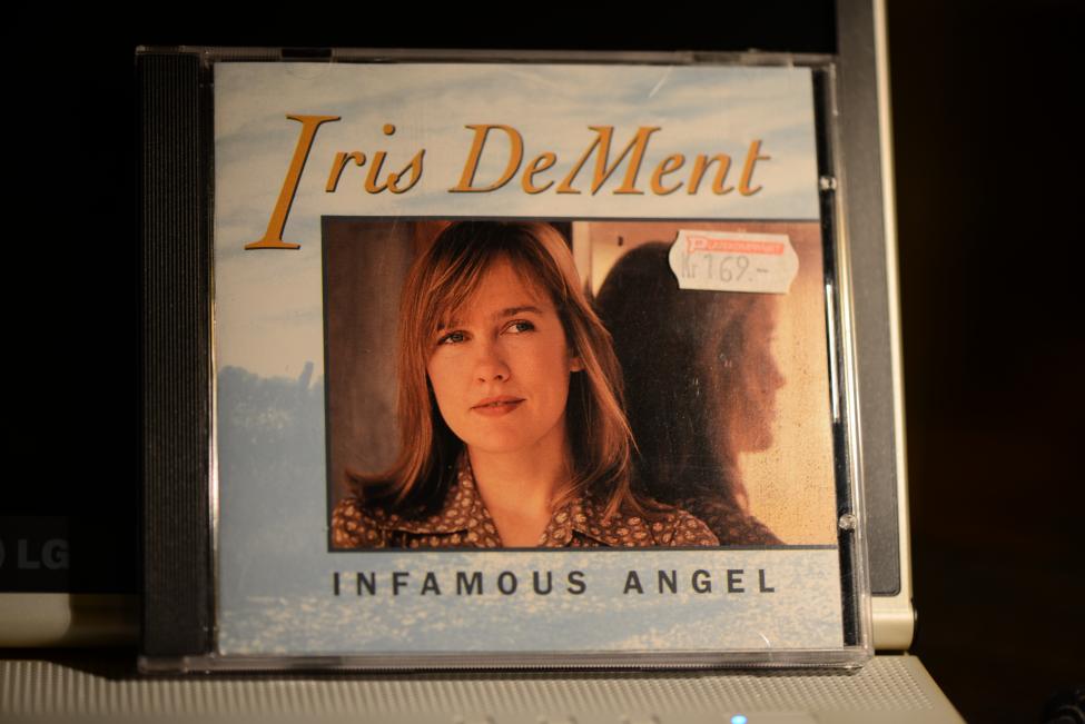 Iris DeMent. Infamous Angel. 1992 001.jpg