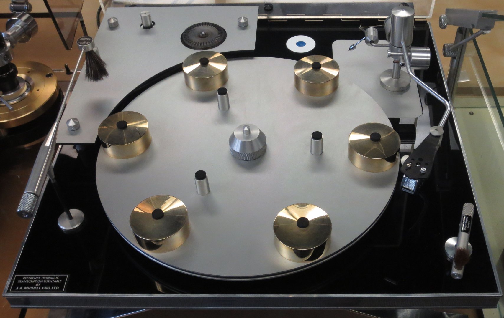 J-A-Michell-Hydraulic-Reference-Turntable.jpg