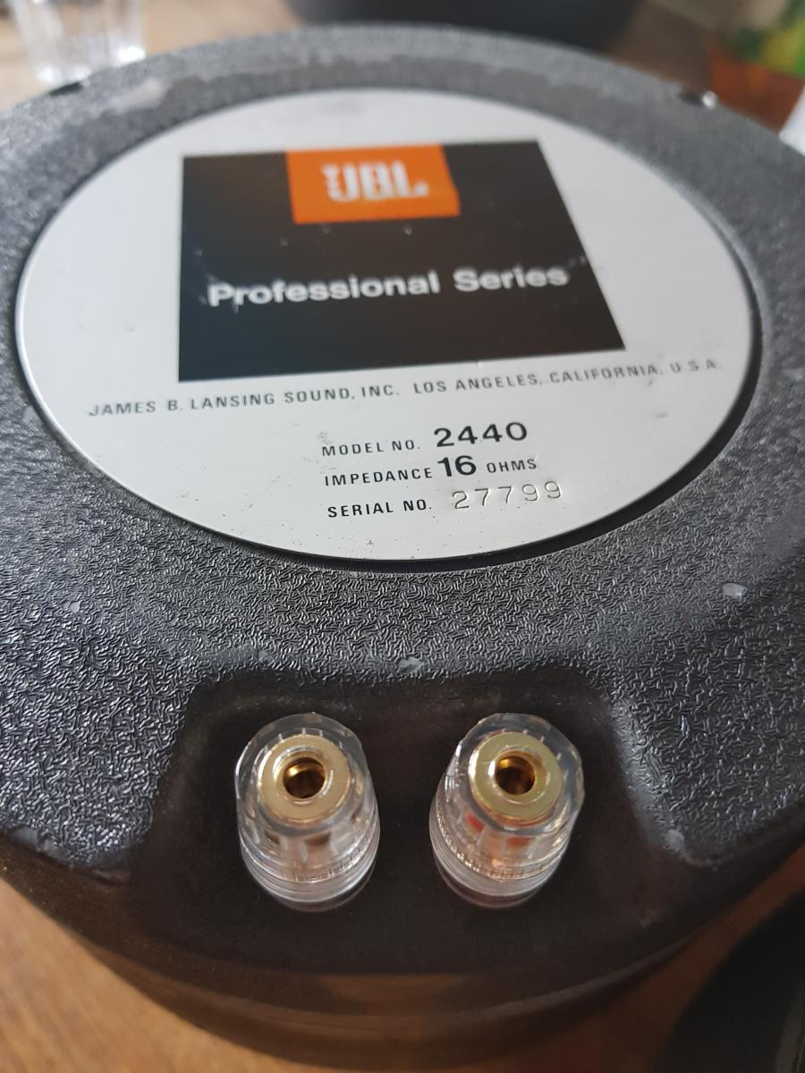 JBL 2440 4.jpg