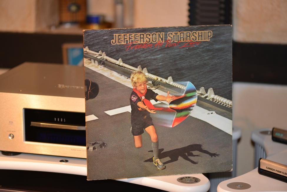 Jefferson Starship. Freedom at Point Zero 001.jpg