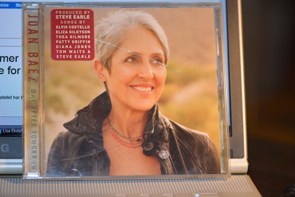 Joan Baez. Day After Tomorrow. 2008 001.jpg