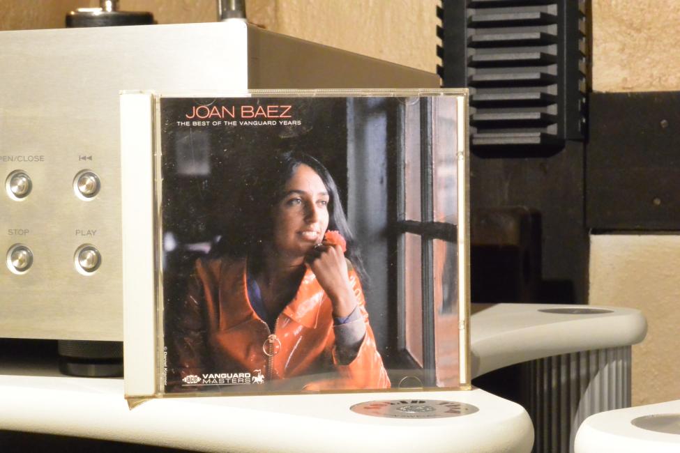 Joan Baez og The Doors 002.jpg