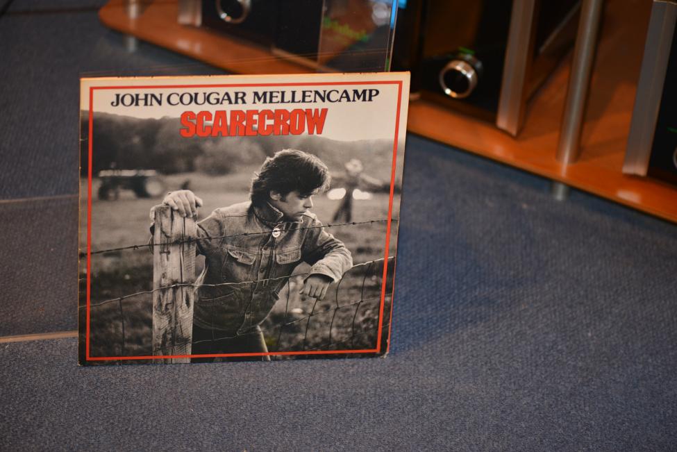 John Mellencamp. Scarecrow 001.jpg