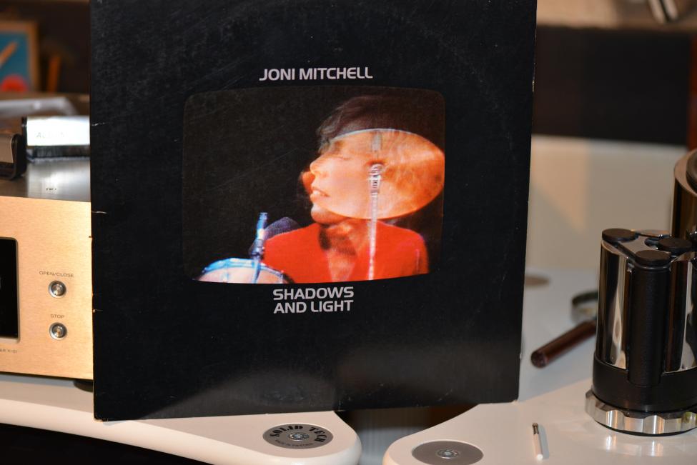 Joni Mitchell. Shadows And Light. 1980 001.jpg