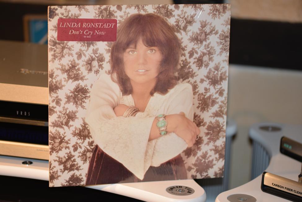 Linda Ronstadt. Don`t Cry now 001.jpg