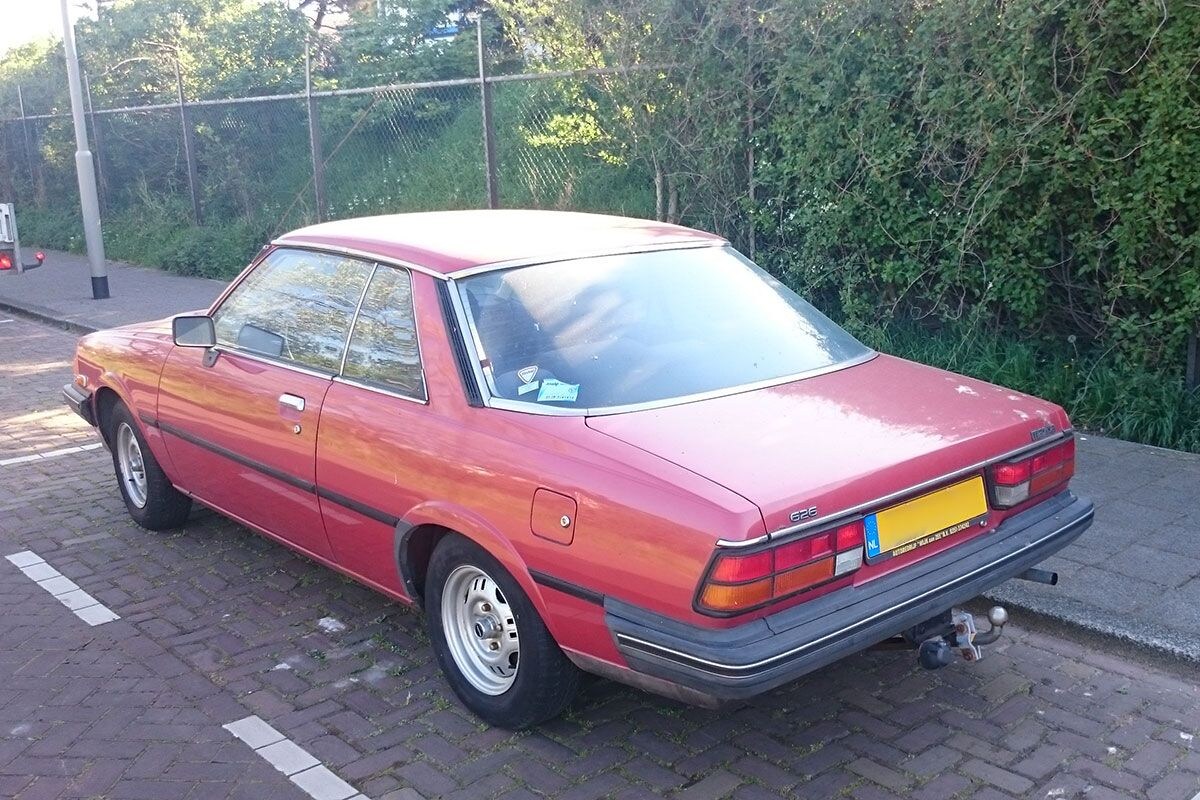 Mazda 626 3.jpg