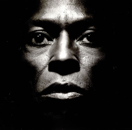 Miles-Davis-Tutu-528517.jpg