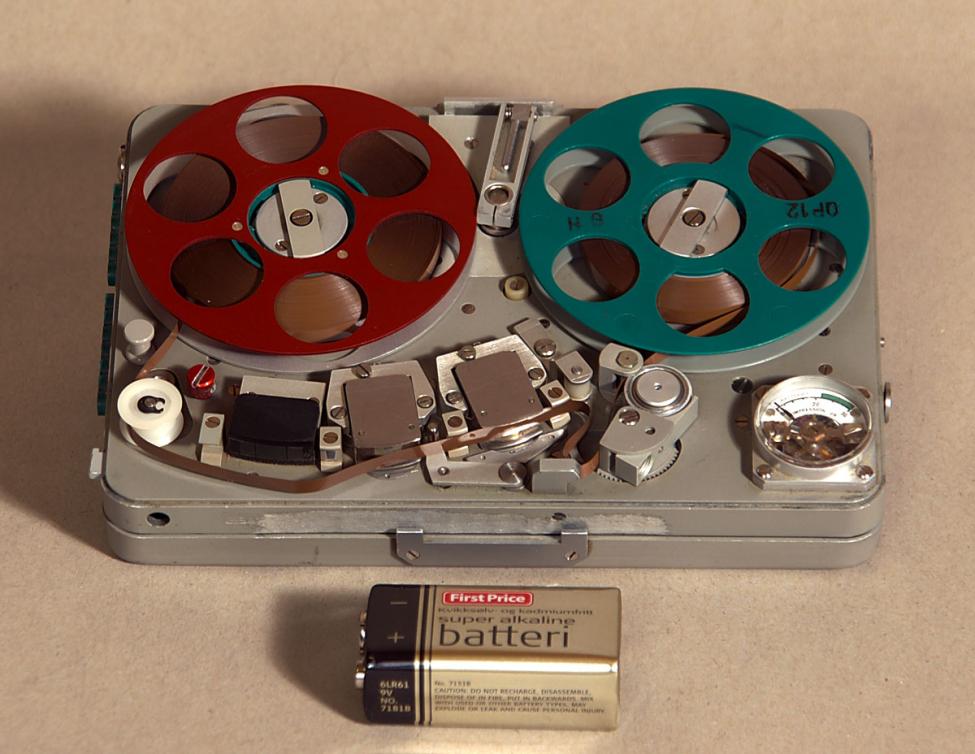 mini tape recorder.jpg