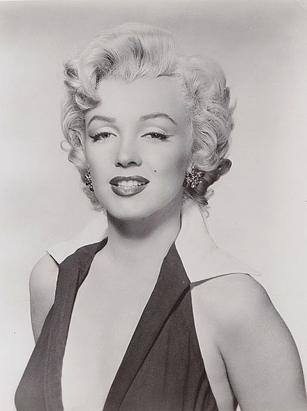 Monroe_in_Niagara_(1953_publicity_photo).jpg