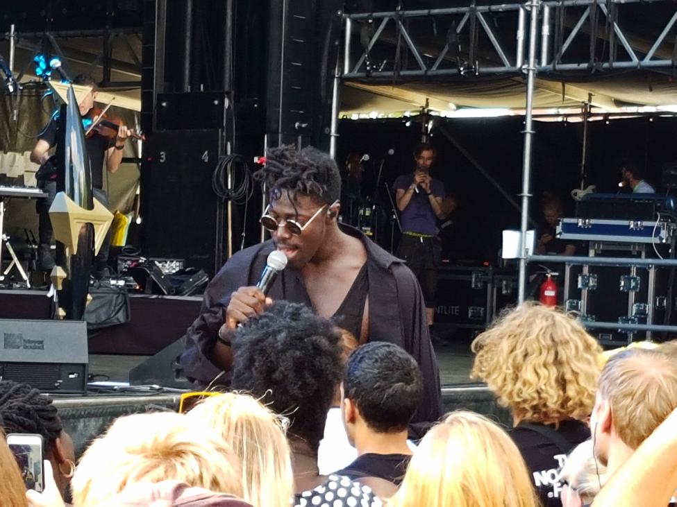 Moses Sumney.jpg