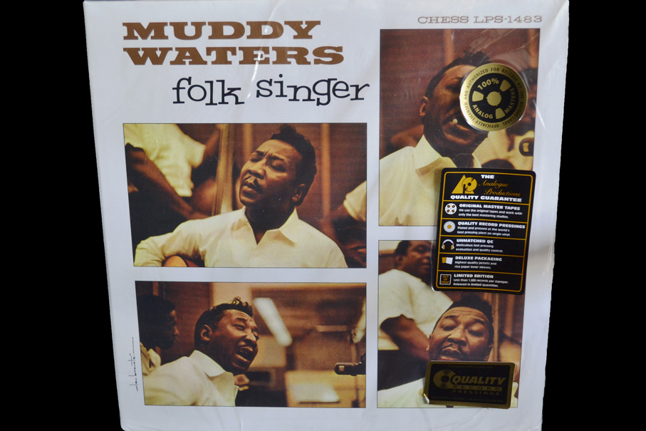 Muddy-Waters-Folk-Singer-APB1483-45-RPM-2LP-200-Gram-ROCKSTUFF-Vinyl.jpg