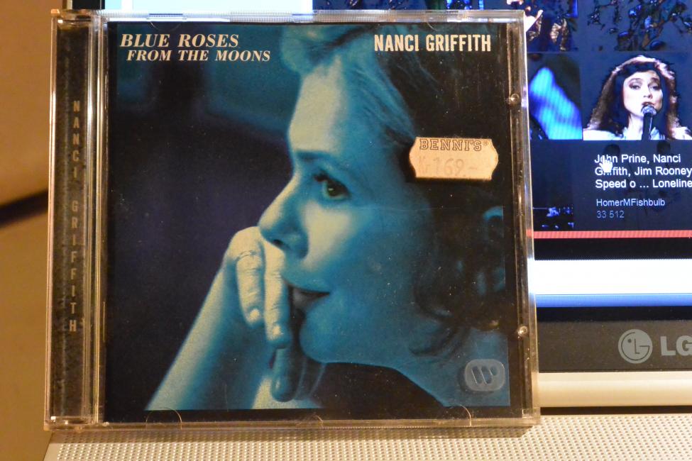 Nanci Griffith. Blue Roses Fro The Moons 011.jpg