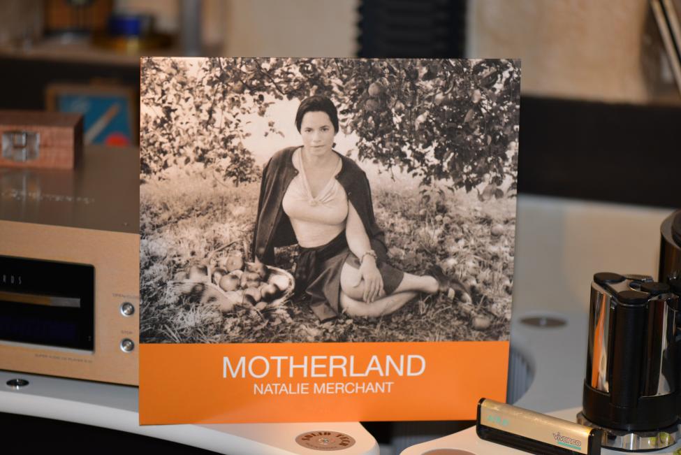 Natali Merchant. Motherland. 2013 001.jpg