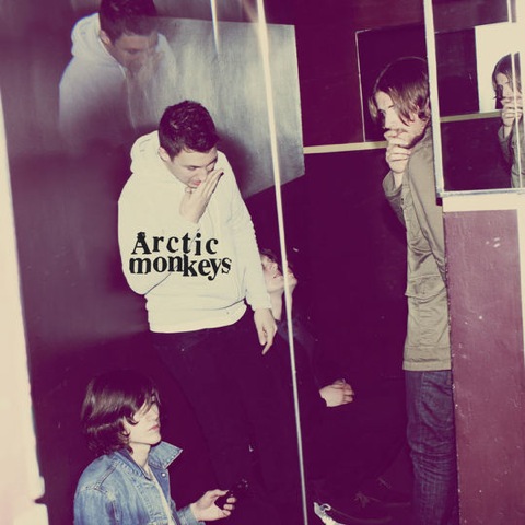 pe-arctic-monkeys-humbug.jpg