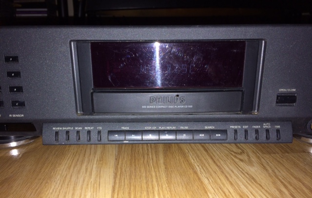 Philips CD930 b.jpg