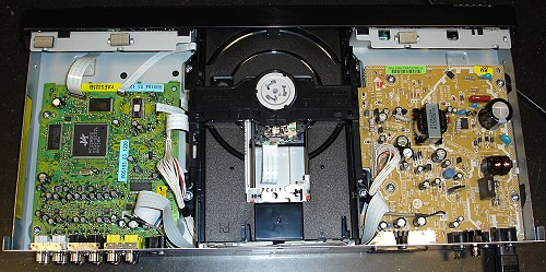 pioneer_dv_585a_inside.jpg