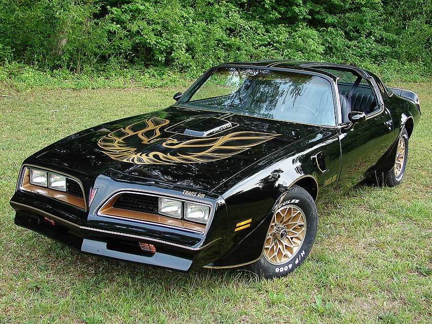 Pontiac-1977-Trans-Am.jpg