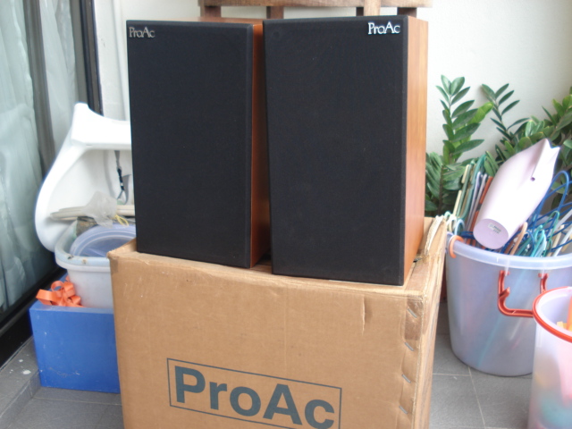 proac210.jpg