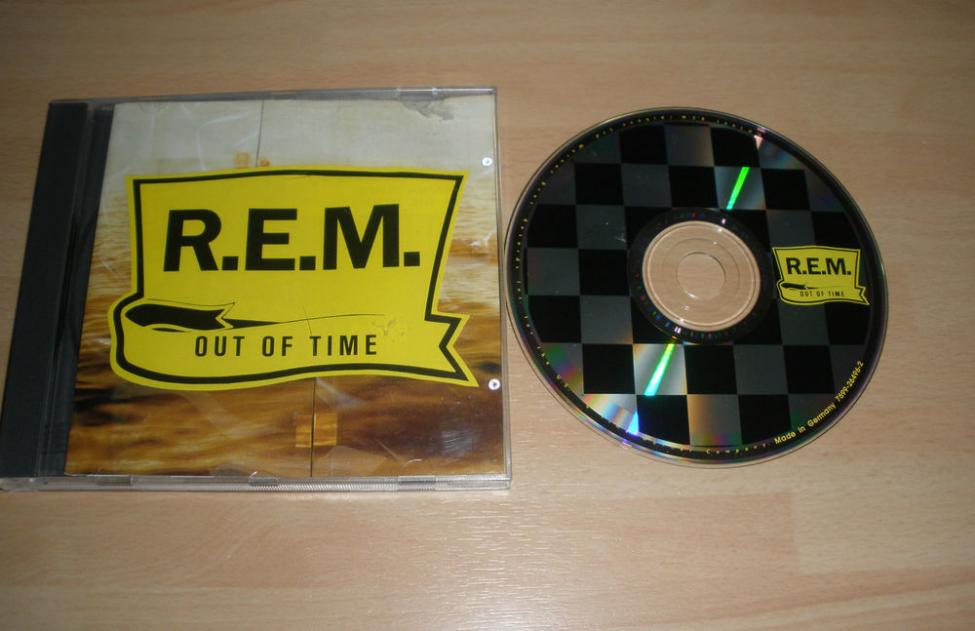 R.E.M. - Out of Time. 7599 26496-2.jpg