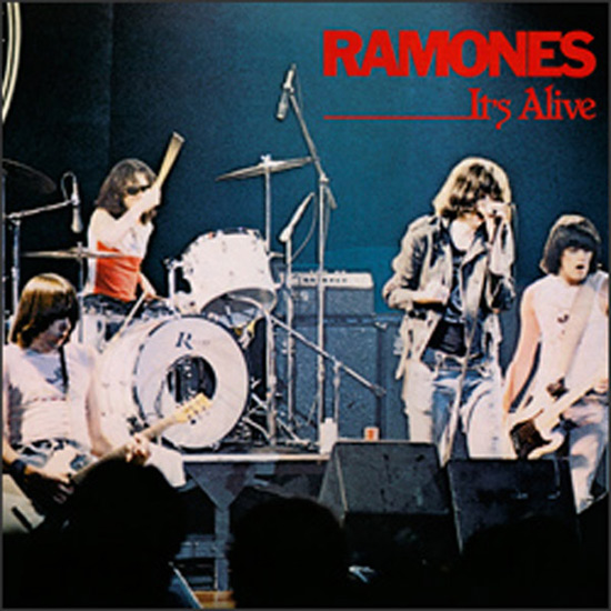 ramones-itsalive(5).jpg