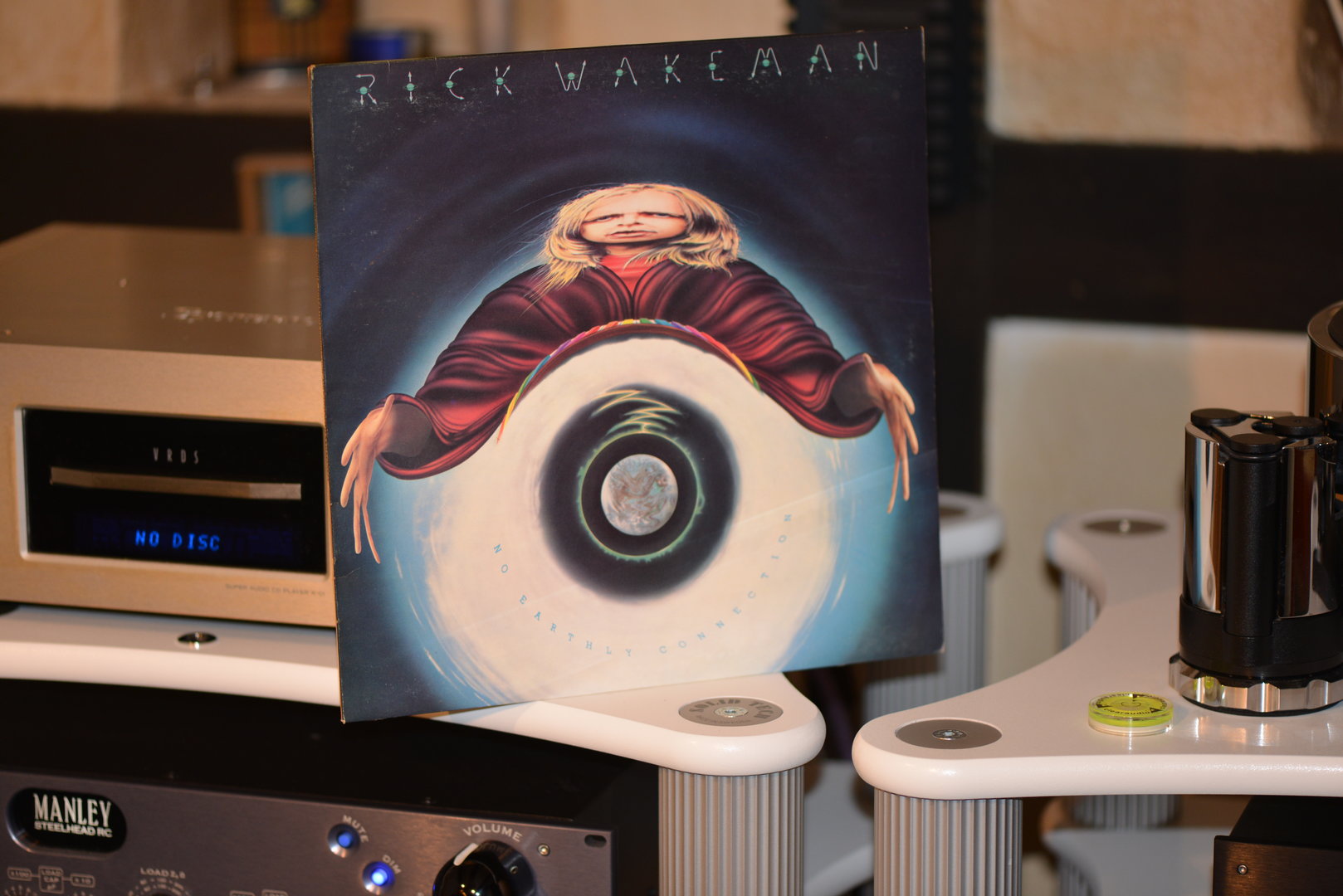 Rick Wakeman. No Earthly Connection 006.JPG