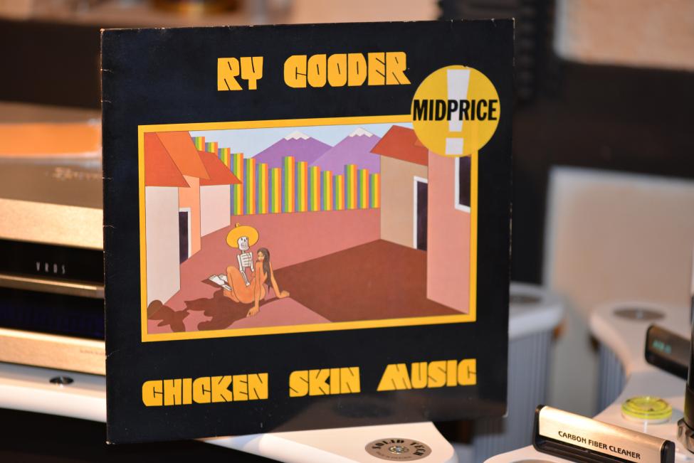 Ry cooder. Chicken Skin Music. 1976 001.jpg