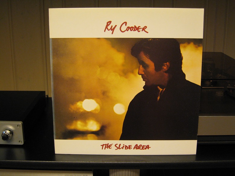 Ry_Cooder_The_Slide_Area_1982.JPG