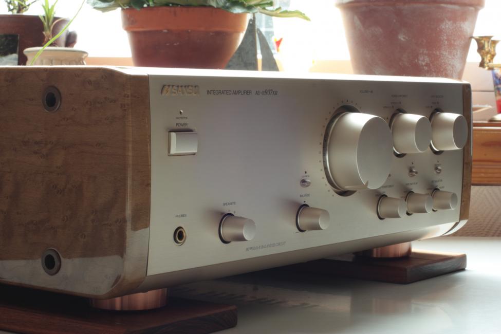 Sansui AU 907XR.jpg