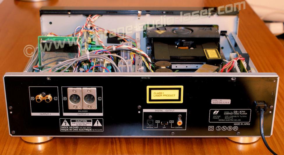 sansui_cdx711_17.jpg