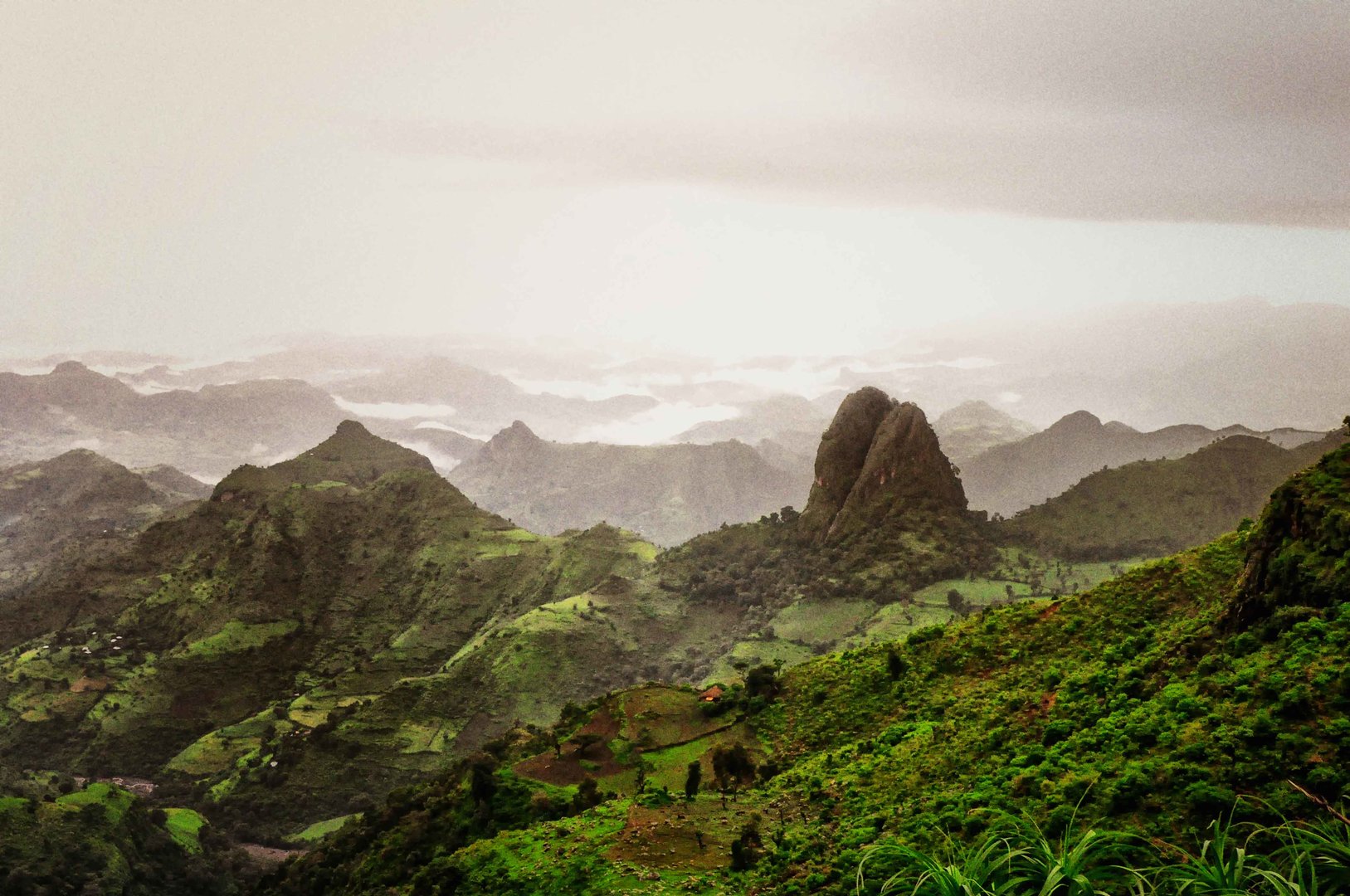 Simien_Mountains,_Kingdom_Of_Gondar_(6181895150).jpg