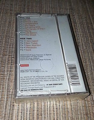 SLIPKNOT-Iowa-INDONESIA-TAPE-STILL-SEALED-CASSETTE-korn-_1.jpg